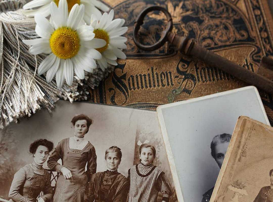 Photographs from the Late 19th Century (1870-1900)