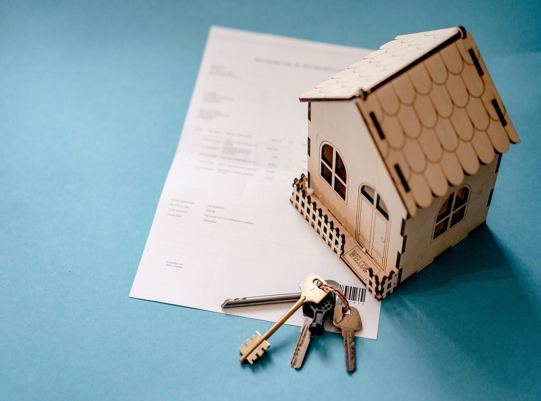 Essential Safety Tips for Online Transactions in Vila Real